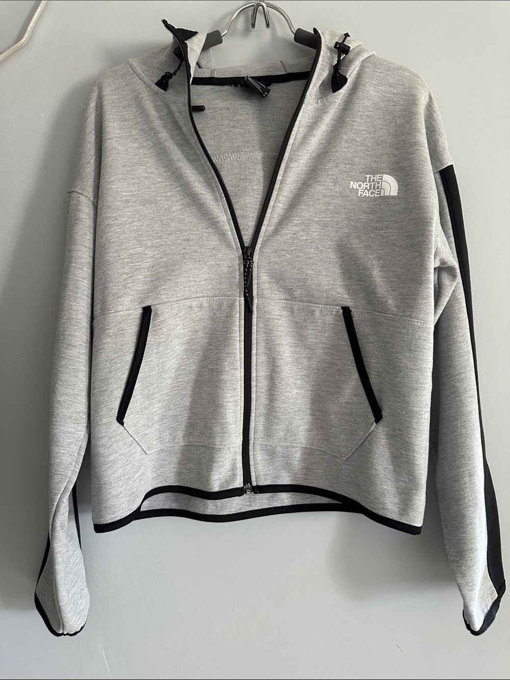 The North Face Light Gray Full-Zip Hooded Utility Jacket size M